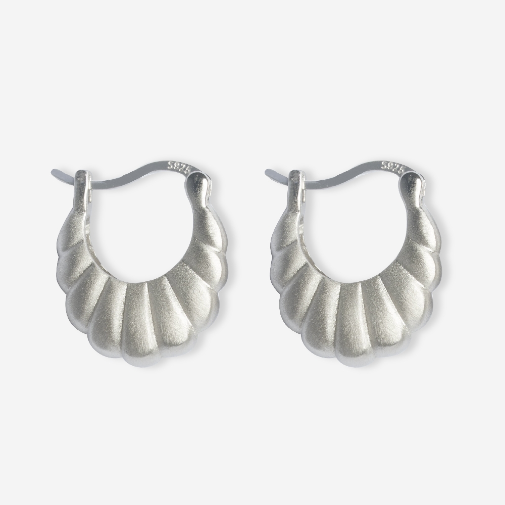Scallop Shell Hoop Earrings 1