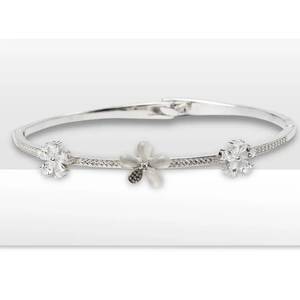 Blooming Grace Floral Bracelet