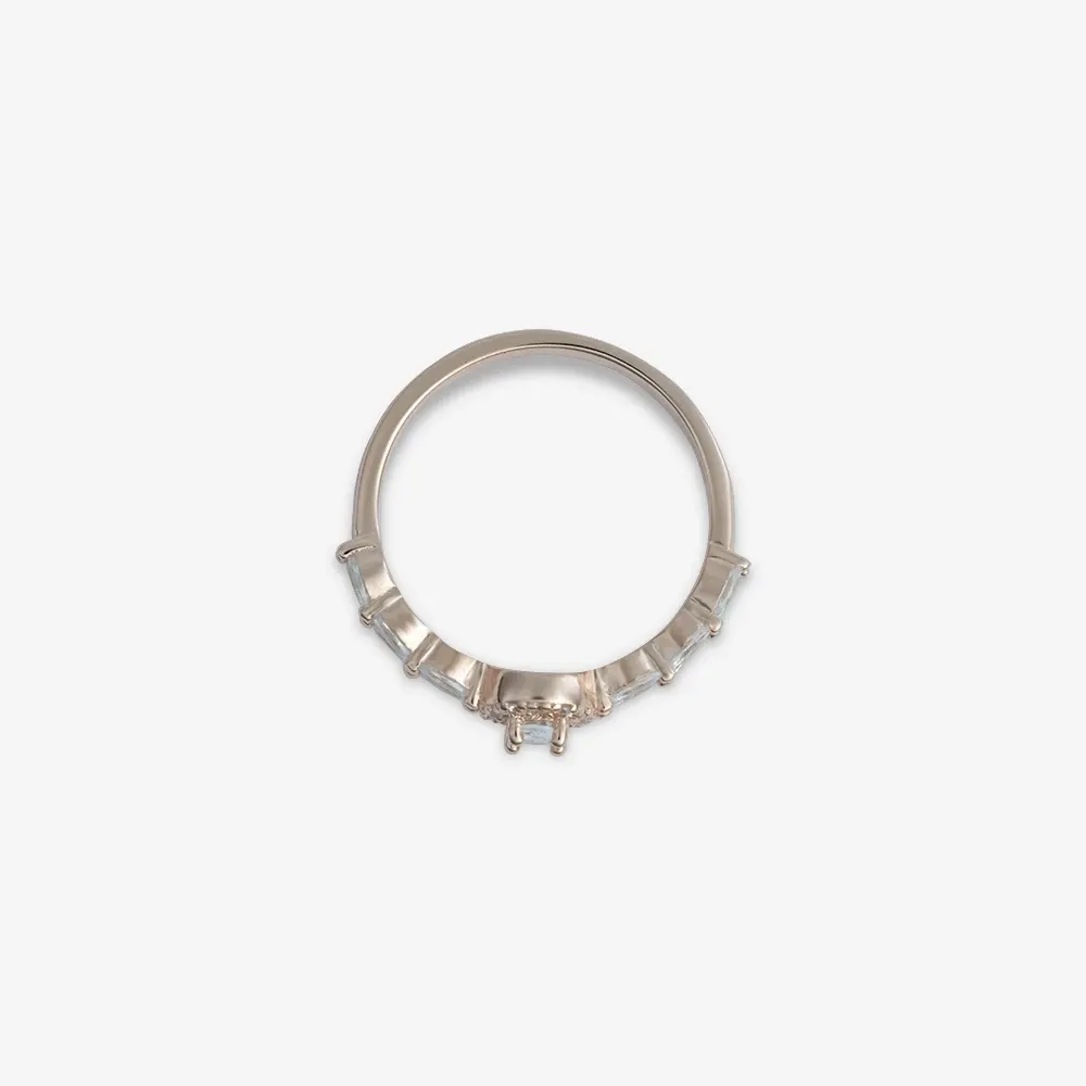 Grace Oval Sparkle Ring